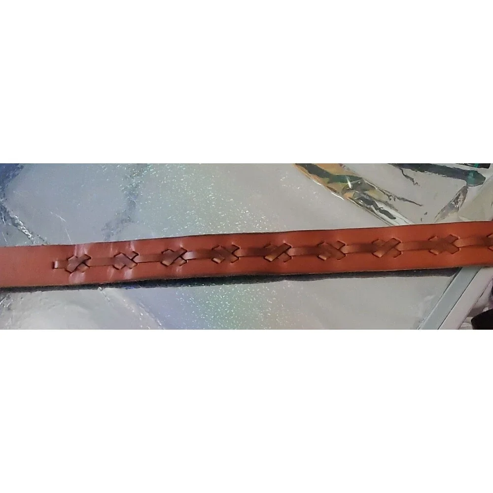 Baileys Point Leather Belt 42/44 XL Target Heavy Cross Stitch Tan Brassy Buckle